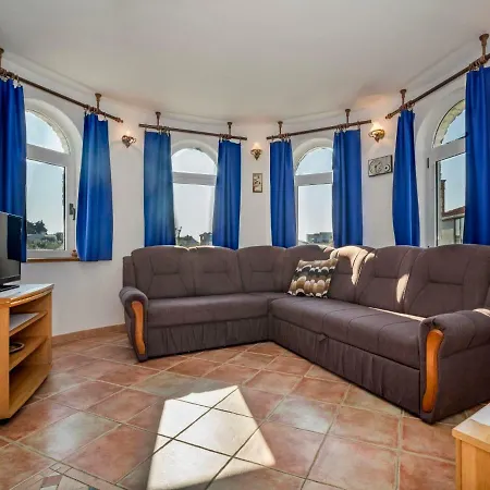 Hilde Blue-3 By Interhome Medolino