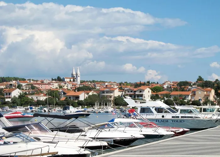 Hilde Blue-3 By Interhome